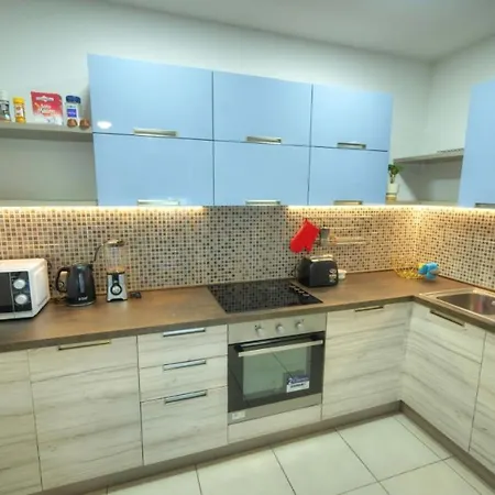 Quarto em Acomodações Particulares A For Rent In The Heart Of St Julians ! St. Julian's